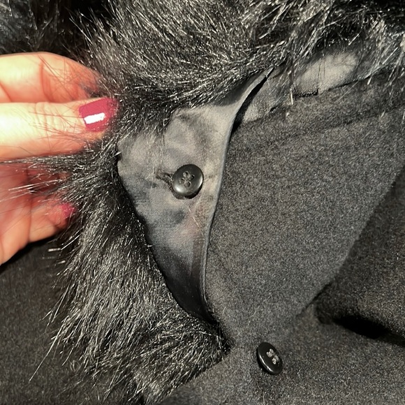 Cole Haan Signature Slick Wrap Coat with Faux Fur Trim - Picture 13 of 16